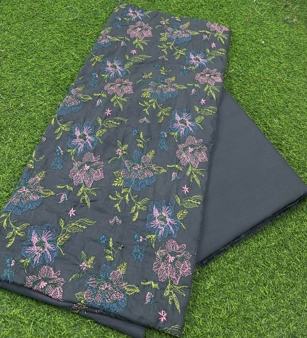 KHAADI |2| PCS LAWN UNSTITCHED